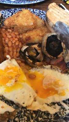 The Moon On The Square