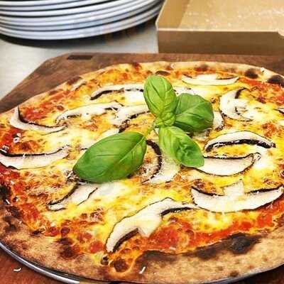 Alexander's Cafe And Pizzeria