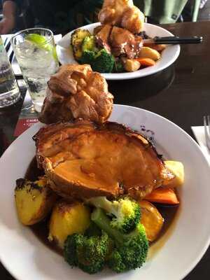 The Corner House Freehouse & Garden