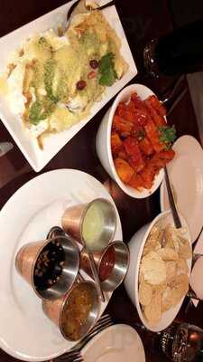 Imperial Lounge And Restaurant