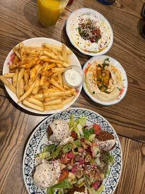 Comptoir Libanais Reading