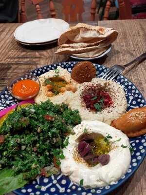 Comptoir Libanais Reading