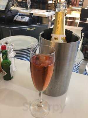 Caviar House & Prunier Seafoodbar Heathrowt5