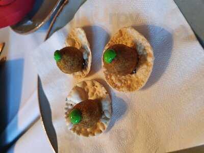 Holi & Bhang Restaurant & Bar