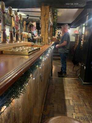 The Fox & Hounds, Lyndhurst