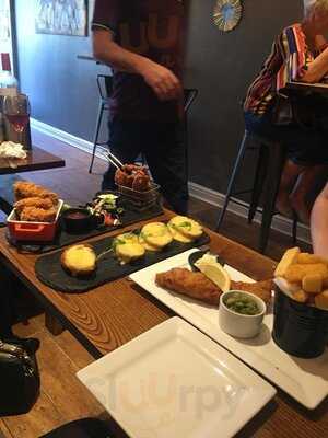 Corridor Bar & Eatery