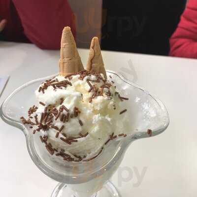 Gallones Ice Cream Parlour