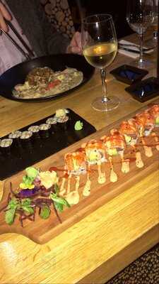 Koi Sushi & Oriental