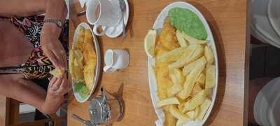 Van Looy's Fish & Chips