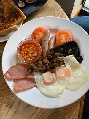 Saswick Farm Shop & Tea Rooms