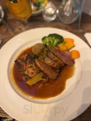 Lawson's Bar & Bistro