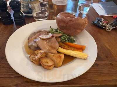 The Bear And Ragged Staff