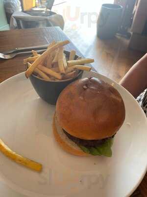 The Bear And Ragged Staff