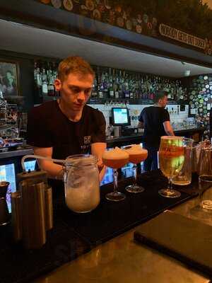 Tonic Craft Beer & Cocktail Bar