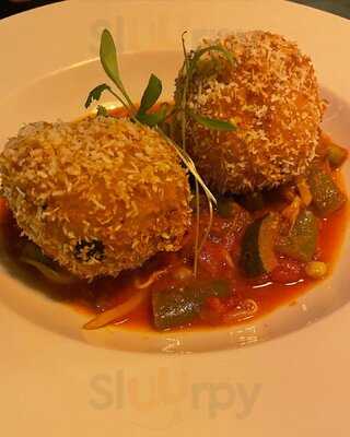 Wine & Reason Wine Bar Worthing