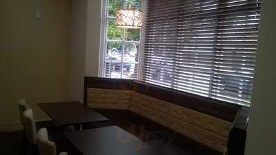 Creations Dessert Lounge