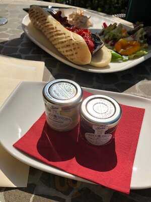 Willows Restaurant At Barton Grange Garden Centre