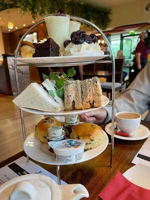 Willows Restaurant At Barton Grange Garden Centre