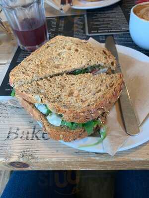 Patisserie Mark Bennett - Lilliput