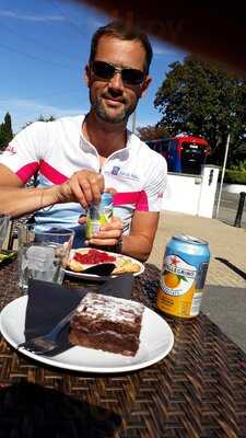 Patisserie Mark Bennett - Lilliput