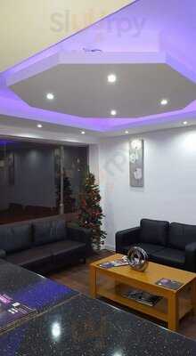 Delhi 8 Indian Takeaway