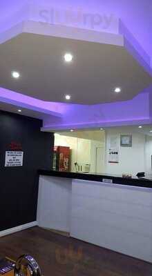 Delhi 8 Indian Takeaway