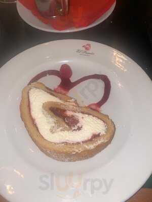 El Puerto Restaurant