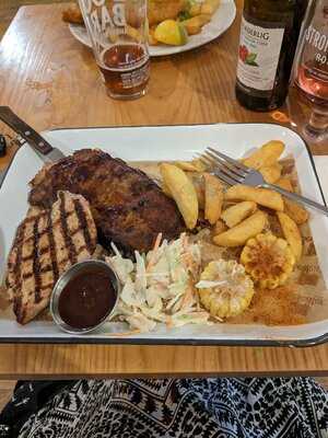 Three Pears Beefeater