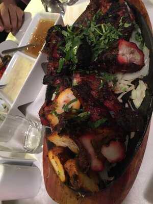 Biplob Tandoori Restaurant