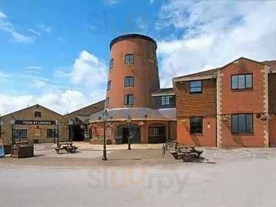 Windmill Farm - Dining & Carvery