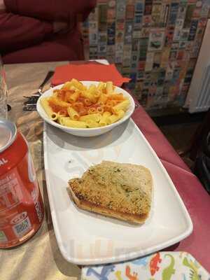 Four Mile Inn - Photo 8