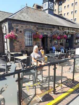 The Lord High Constable Of England - J.d Wetherspoon