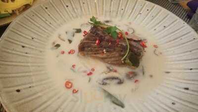 Giggling Squid - Bath