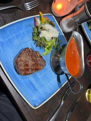 Rustica Trattoria & Inn