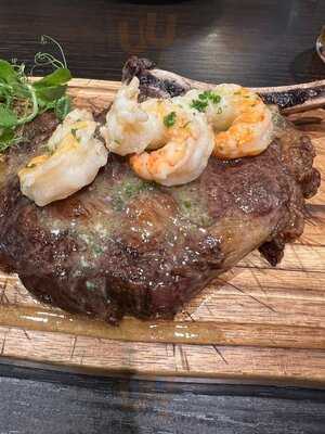 Rustica Trattoria & Inn