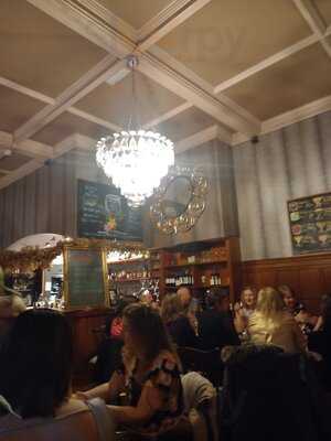 Temple Street Wine Bar