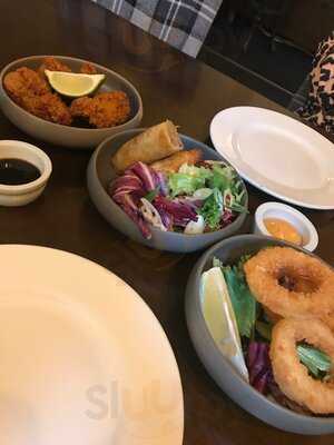 Rueters Bar And Grill