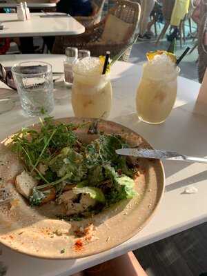 Beach House Bistro & Bar