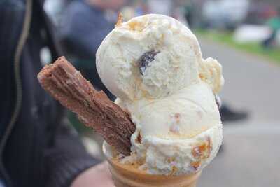 Parisella's Of Conwy