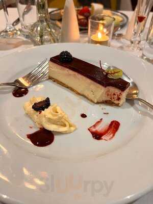 The Lincoln Grille At The White Hart Hotel