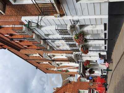 The Lincoln Grille At The White Hart Hotel