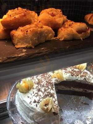 The Ridge Coffee Shop