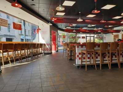Five Guys Burgers And Fries