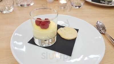 The Lounge Bistro & Bar