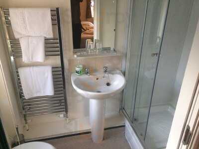 Bridge Hotel Restaurant