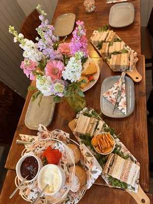 Tansy Continental Cafe