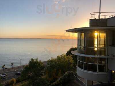 Cliffs Pavilion Restaurant