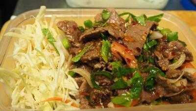 Na-ree Thai Restaurant