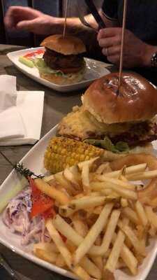 Sawyers Bar And Grill