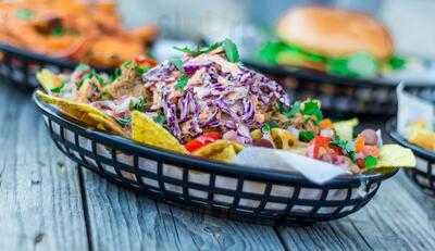 Mk11 Sports Bar & Live Music